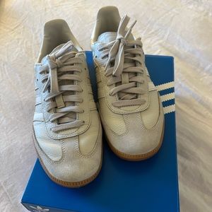 Adidas Samba OG in Beige
